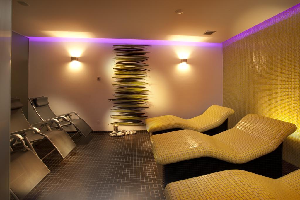 Hotel Kravi Hora Bořetice Eksteriør billede